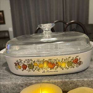 Vintage Corning ware Le Romarin Spice of Life 10x10x 2 inches with lid